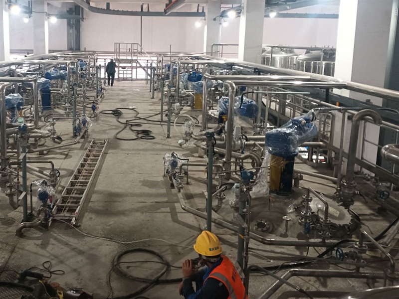 塔側攪拌裝置現場